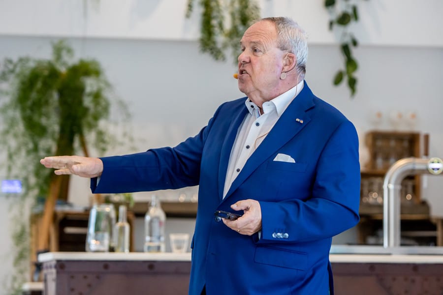 Jaap Funnekotter deelt zijn kennis vanuit de hotellerie